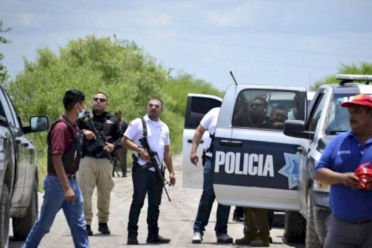 Con disparos al aire, policía impide que reporteros cubran nota policiaca