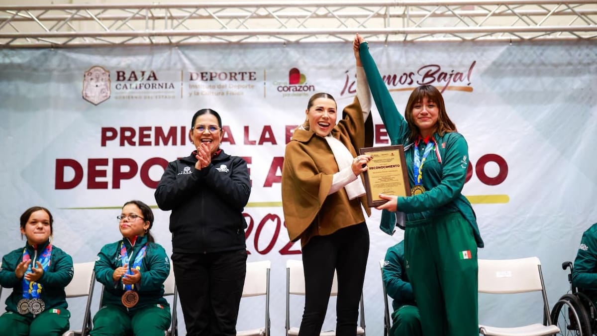 Gobernadora Marina del Pilar distingue a deportistas de BC por su desempeño en Paralimpiada CONADE y Parapanamericanos 2025