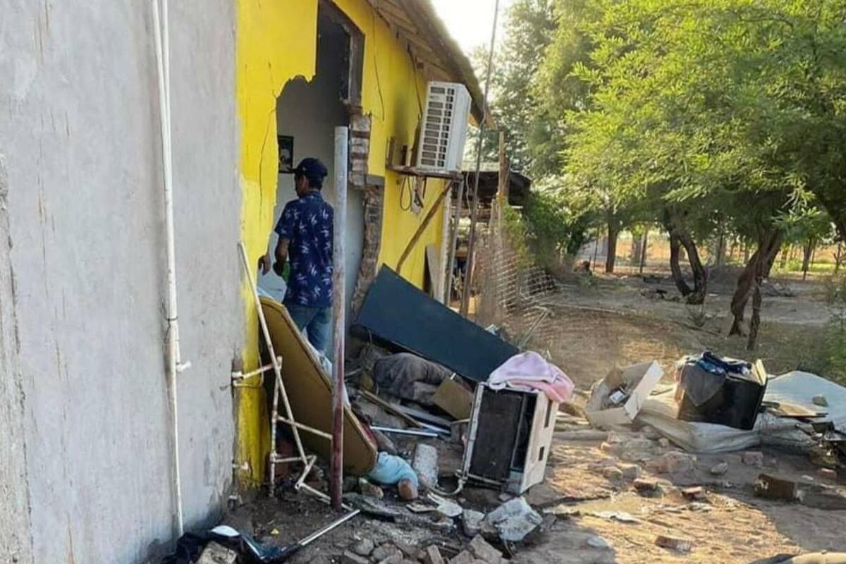 Muere mujer luego de que unidad militar chocara contra su domicilio