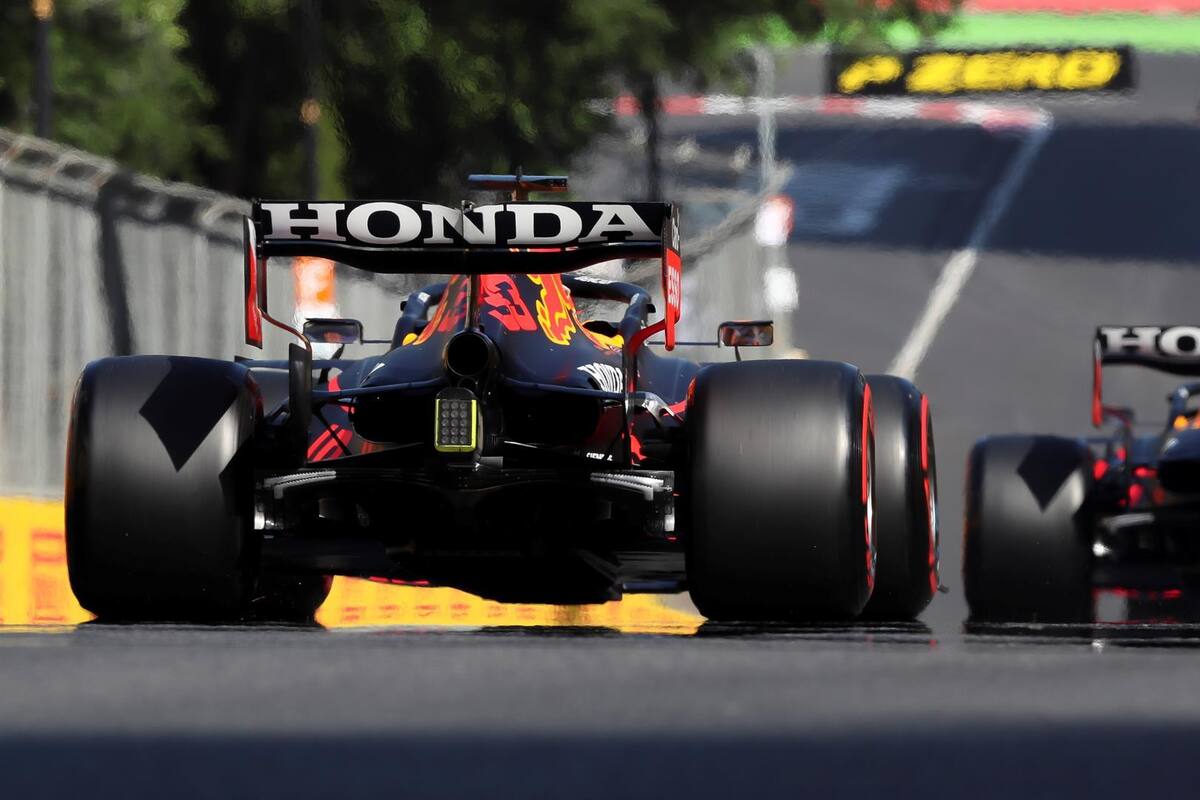 "Checo" Pérez partirá sexto en el Gran Premio de Azerbaiyán