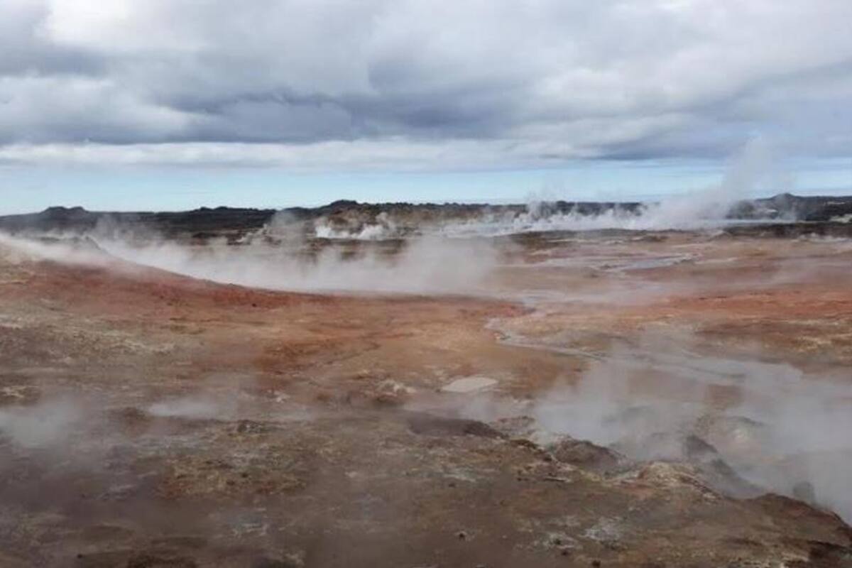 Científicos España ensayan en Islandia estrategias para buscar vida en Marte