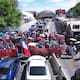 Maestros de la CNTE bloquean garita Dennis DeConcini en Nogales por demandas salariales y del ISSSTE