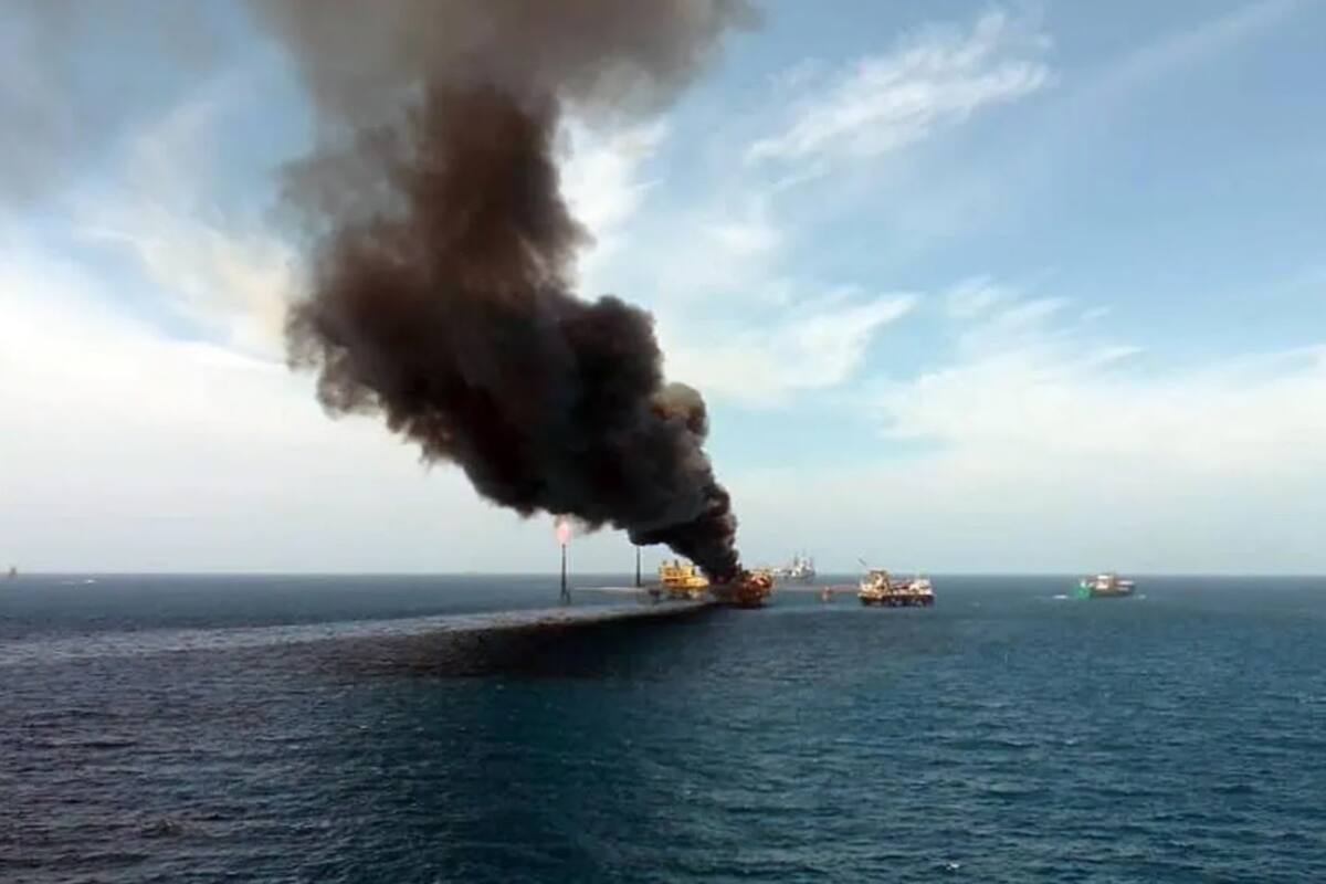 Revelan origen de la explosión en plataforma de Pemex; separan de cargo a funcionarios