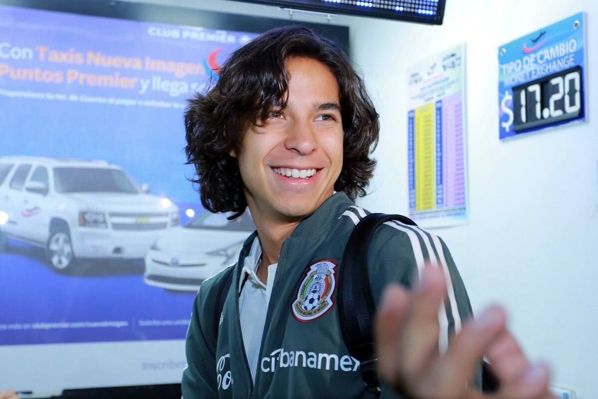 Se apaga Diego Lainez tras emigrar a Europa