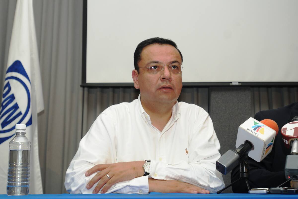 Renuncia de Germán Martínez es lamentable: María Ariza