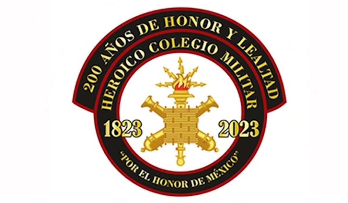 El Heroico Colegio Militar es una institución fundamental en la formación de los oficiales del Ejército Mexicano.