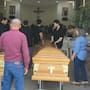 Investiga FGJE muerte de padre e hijo por recibir suero vía venosa