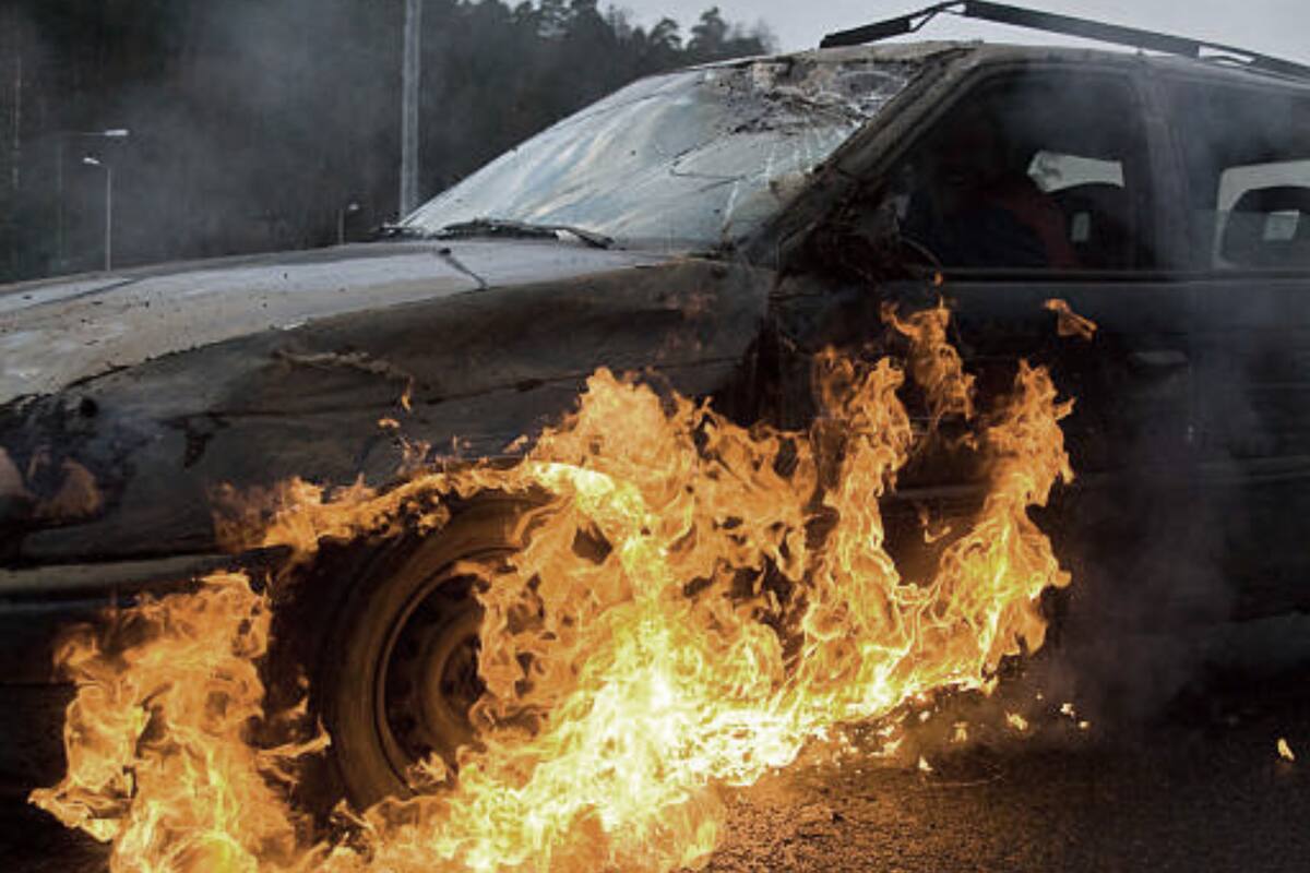 Mujer incendia el taller de su exesposo tras discusión en Chiapas