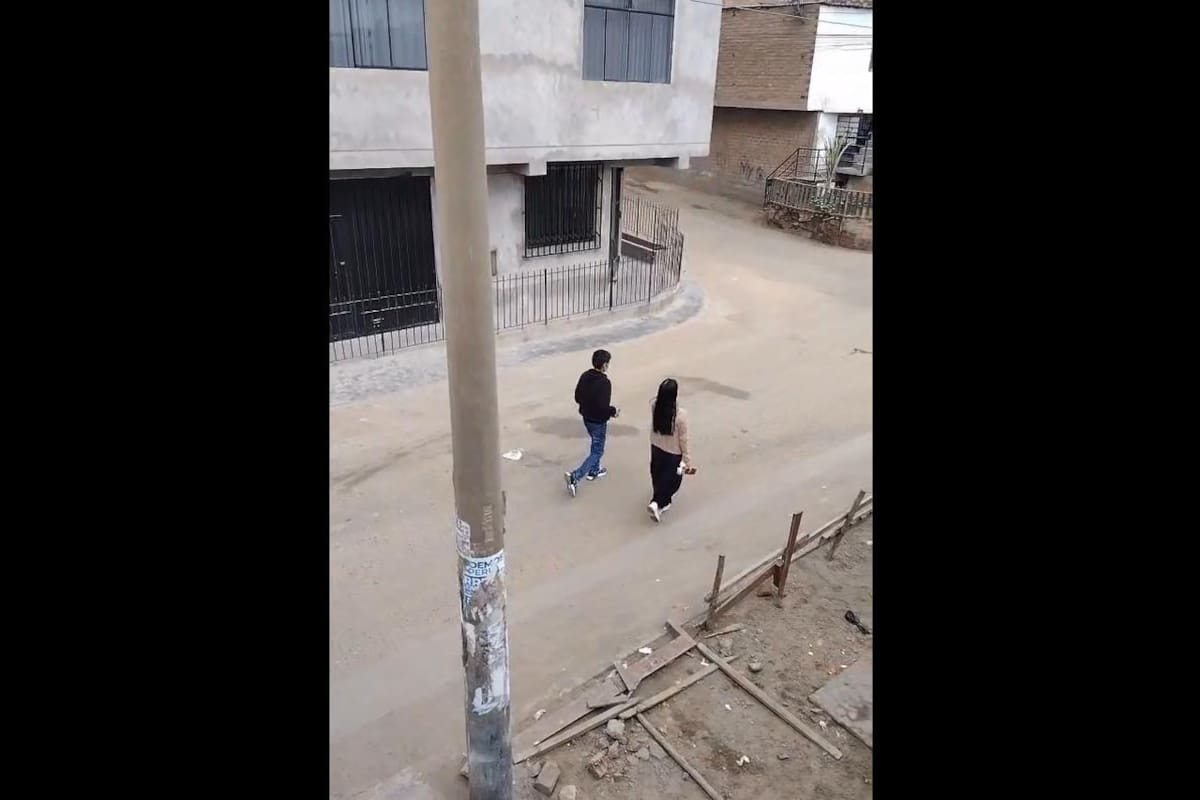 TIKTOK: Madre graba su hijo en su primera cita y conmueve a los usuarios