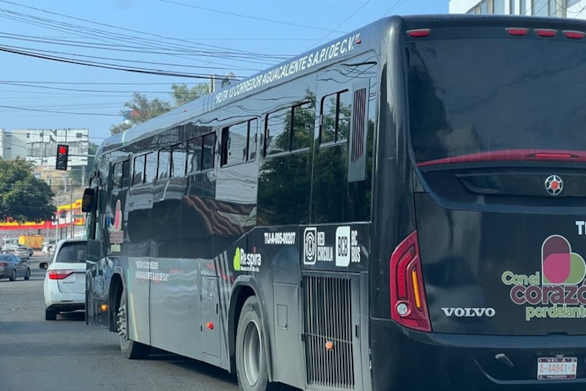 Refuerzan venta de tarjetas para transporte en el corredor Agua Caliente