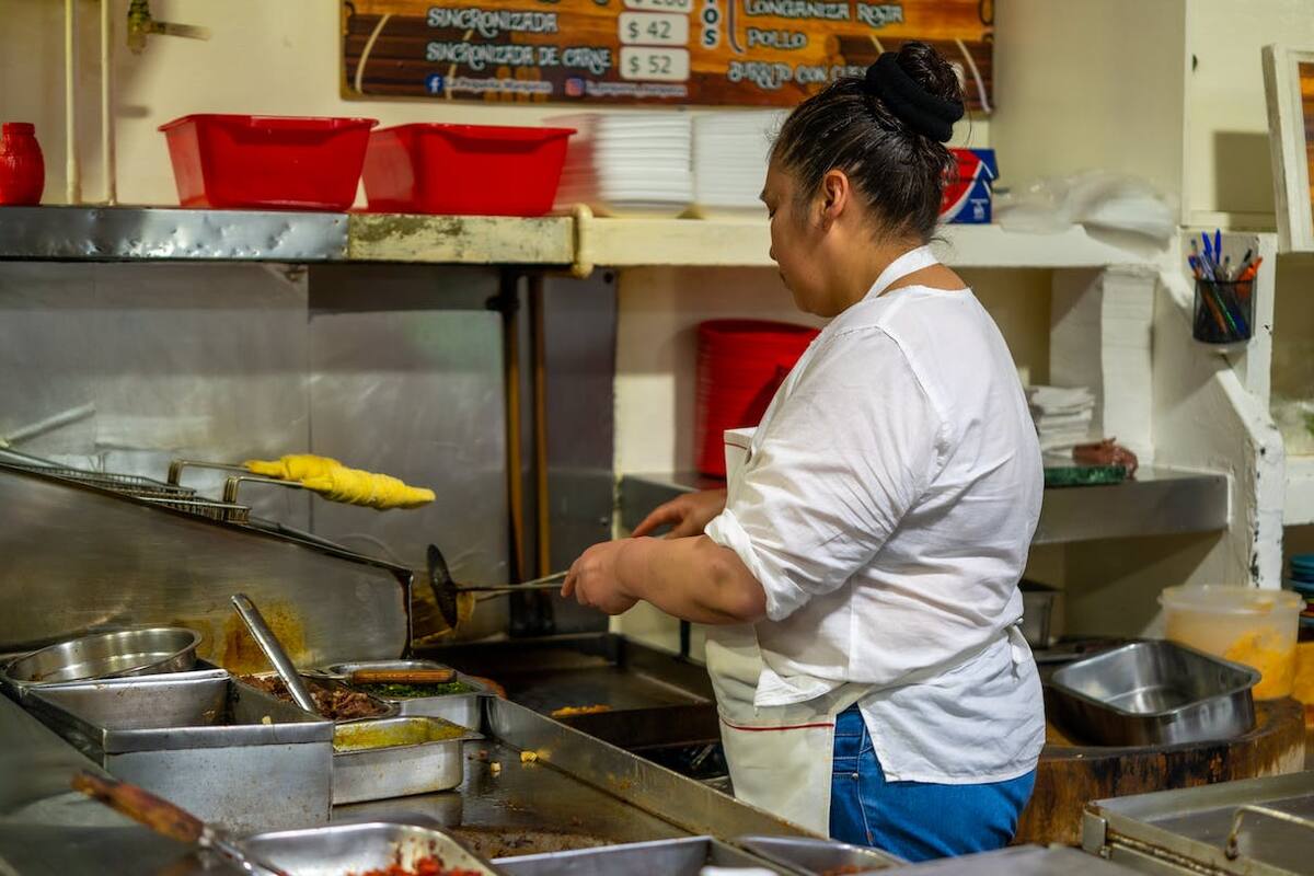 Economía informal creció 6% en México, según Inegi