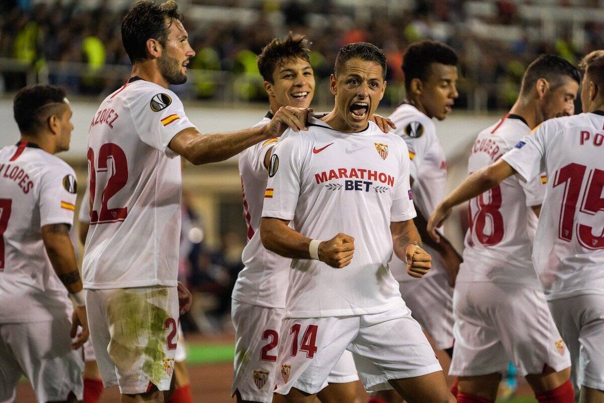 "Si me toca marcar, celebraré": 'Chicharito' sobre enfrentar al Real Madrid