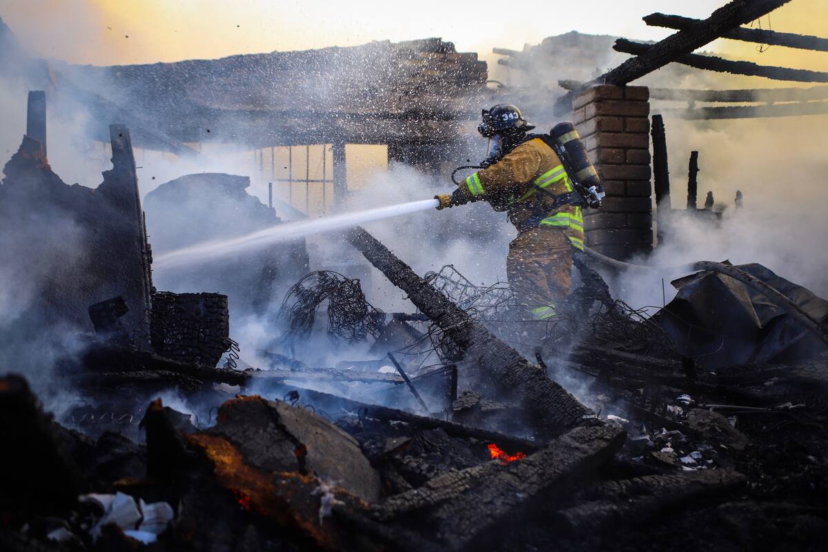 Faltan 800 bomberos en Mexicali