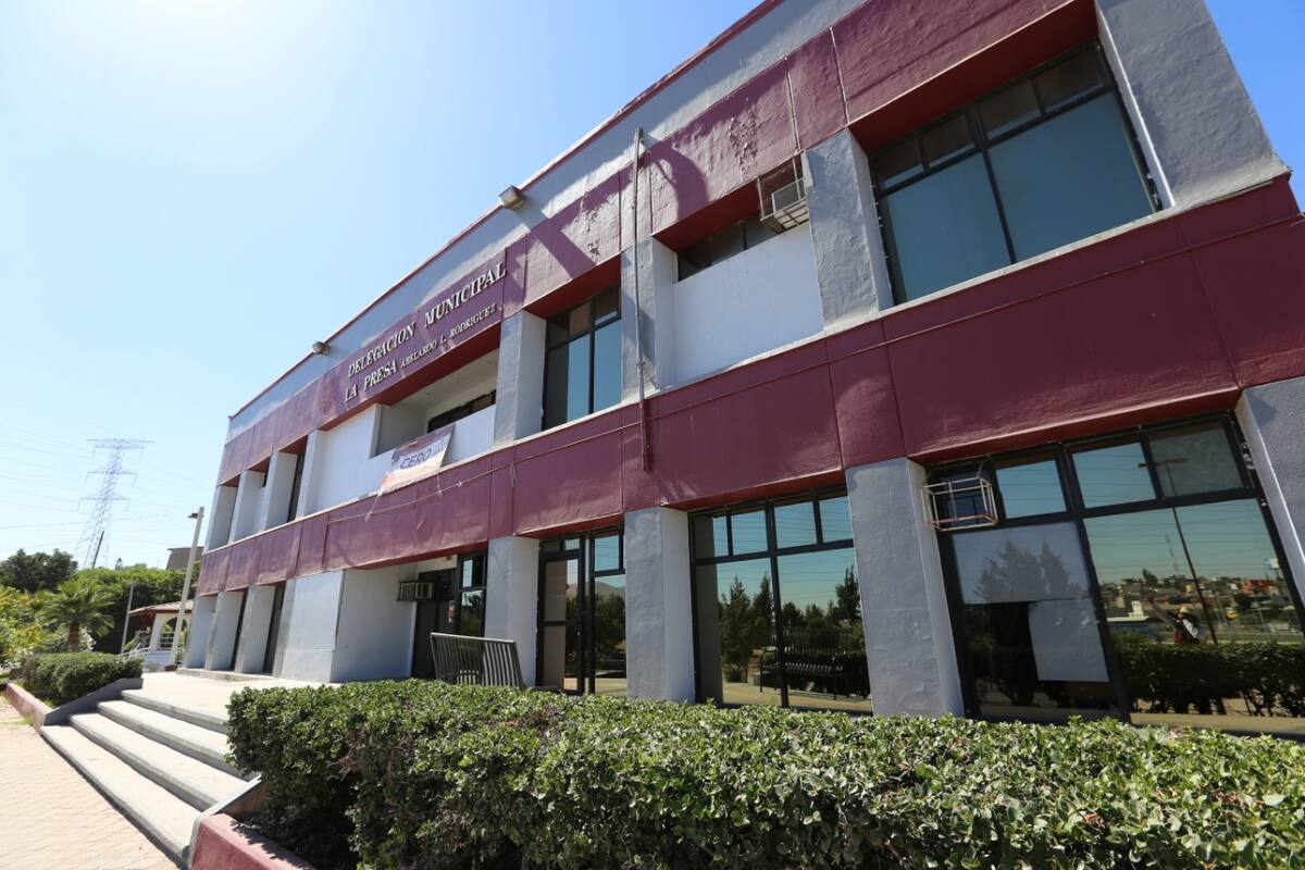 Se une delegación La Presa a festejos por 131 aniversario de Tijuana