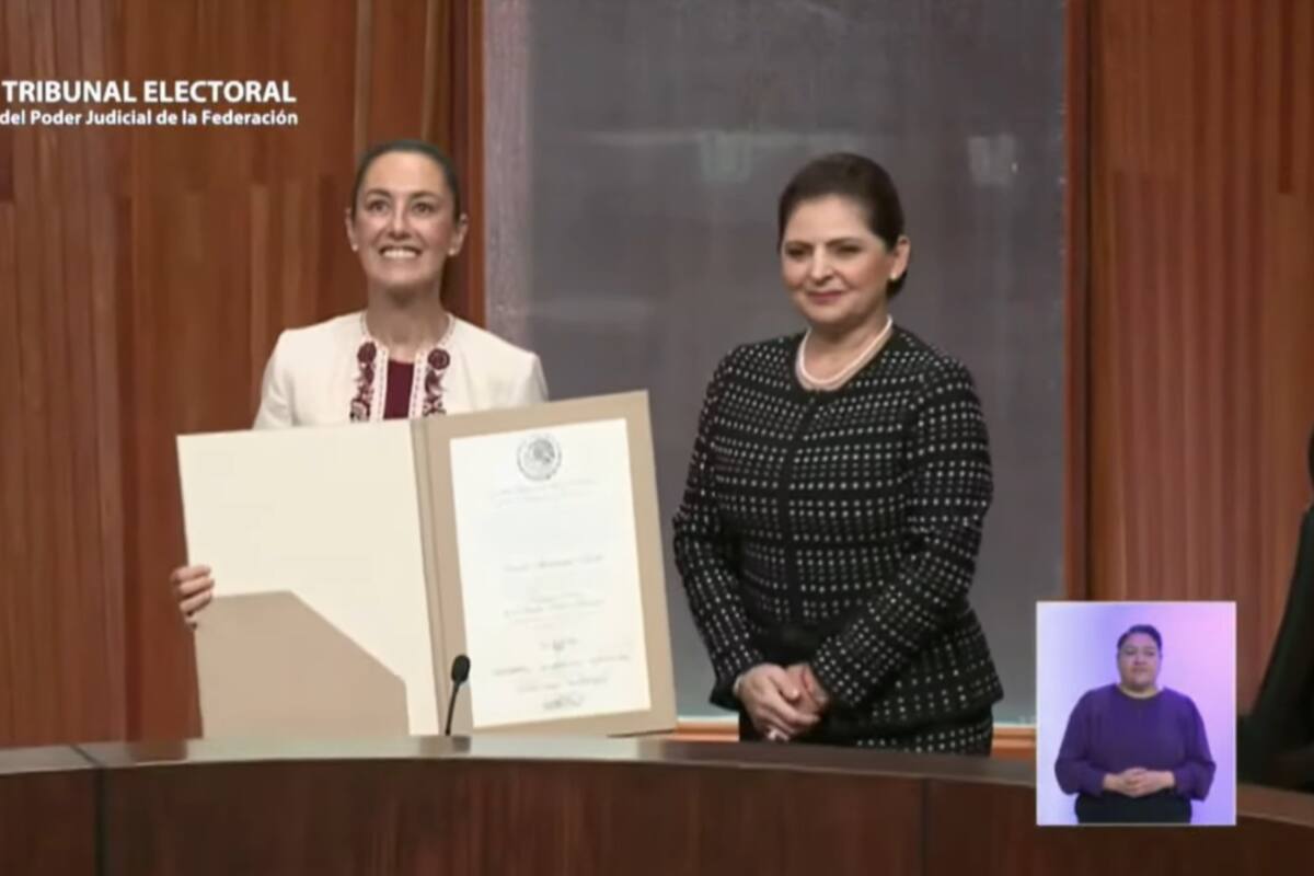 Claudia Sheinbaum recibe la constancia de mayoría como primera presidenta de México