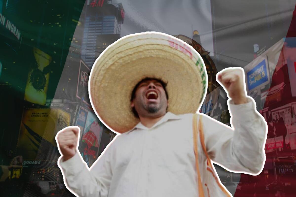 Miles de mexicanos se reunen en el Times Square para celebrar el Día de la Independencia