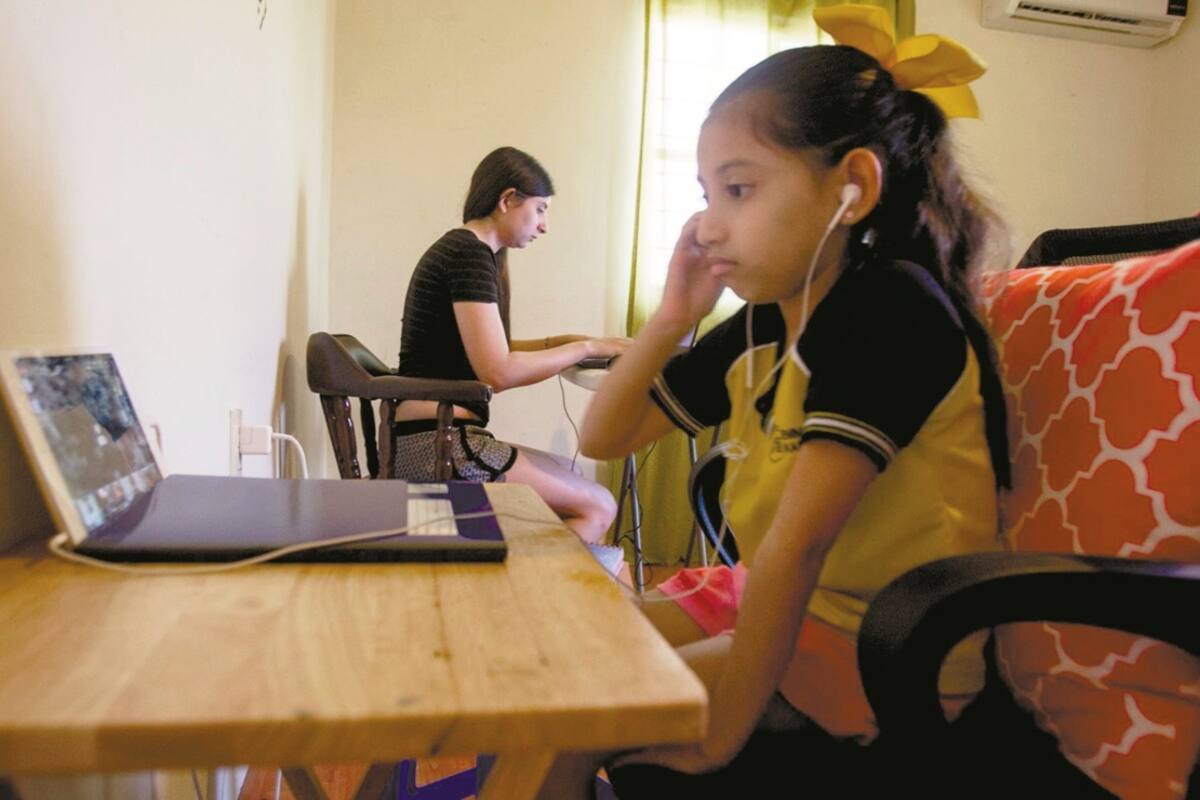 Generan estrés clases virtuales, consideran escuelas