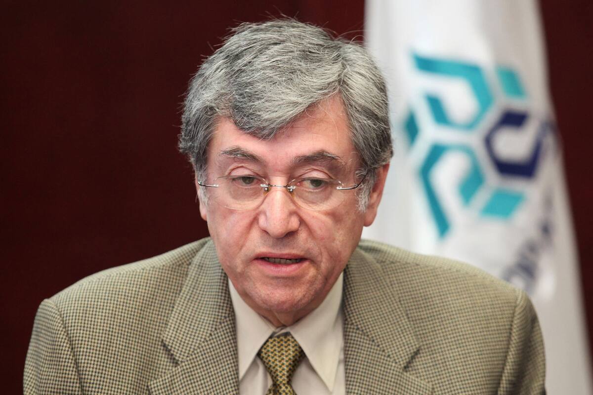 Preocupa que Congreso insista en modificar gubernatura: León