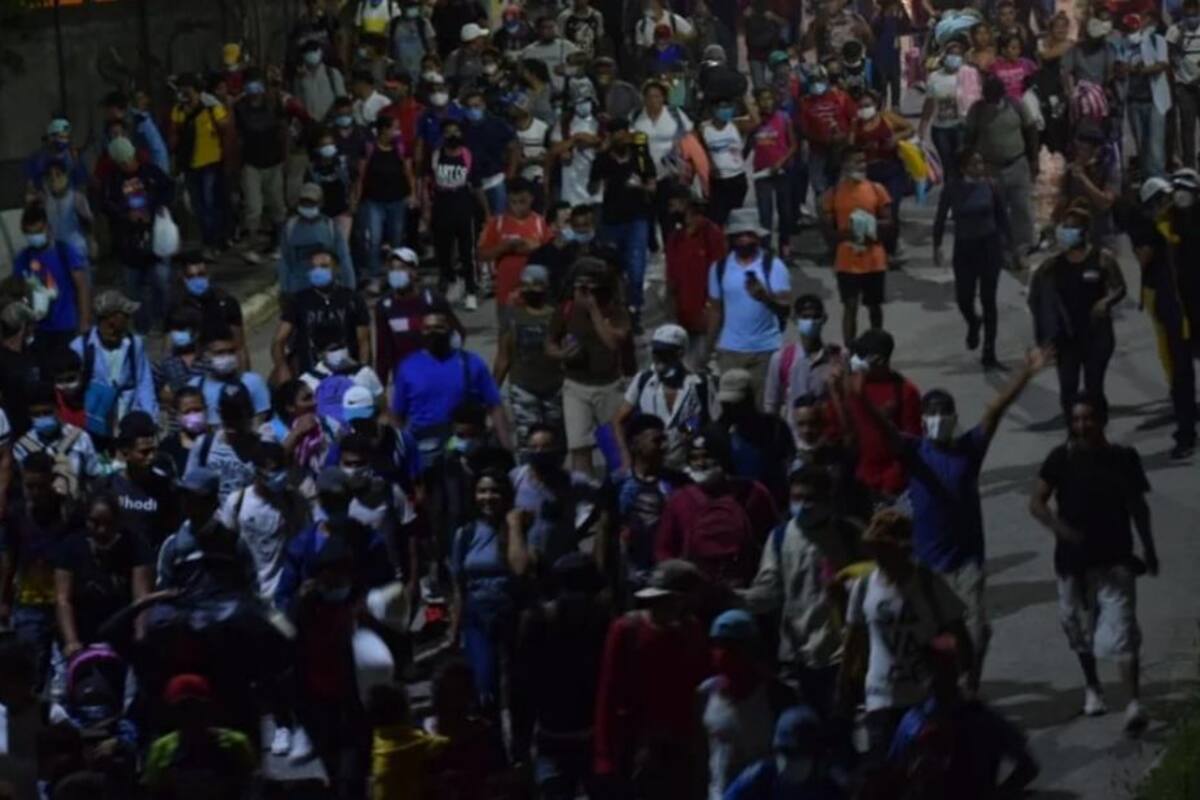 Desde Honduras, migrantes reanudan caravanas hacia México
