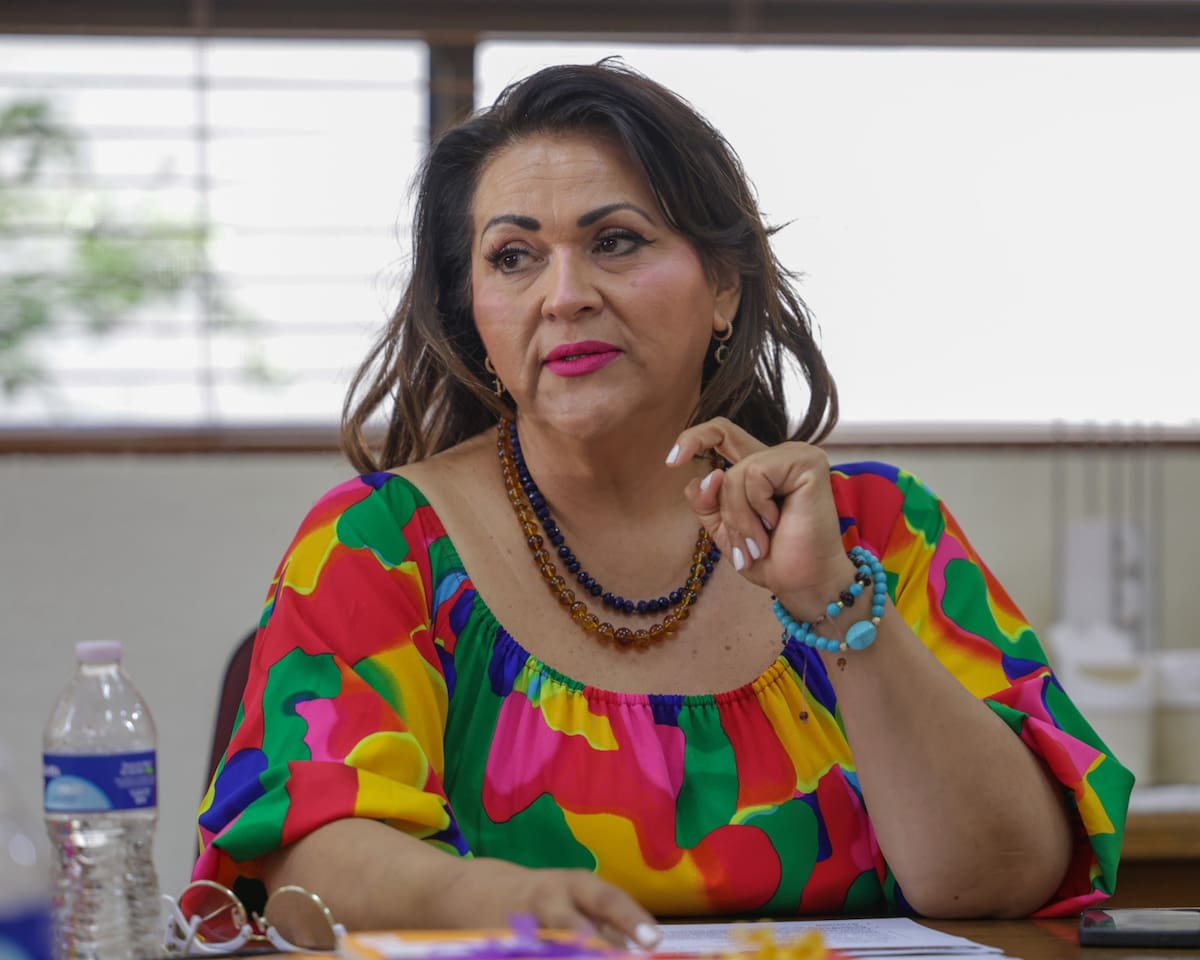 Ábrego Ceballos, secretaria de Cultura de Baja California, señaló que uno de los talleres que ya tiene varios años de trabajo es “Colores en mi espejo”, donde alrededor de 50 participantes realizan actividades de baile y artes plásticas. Foto: Archivo