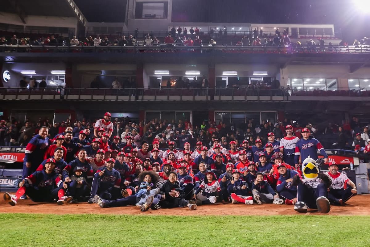 Águilas comienza el vuelo en semifinales