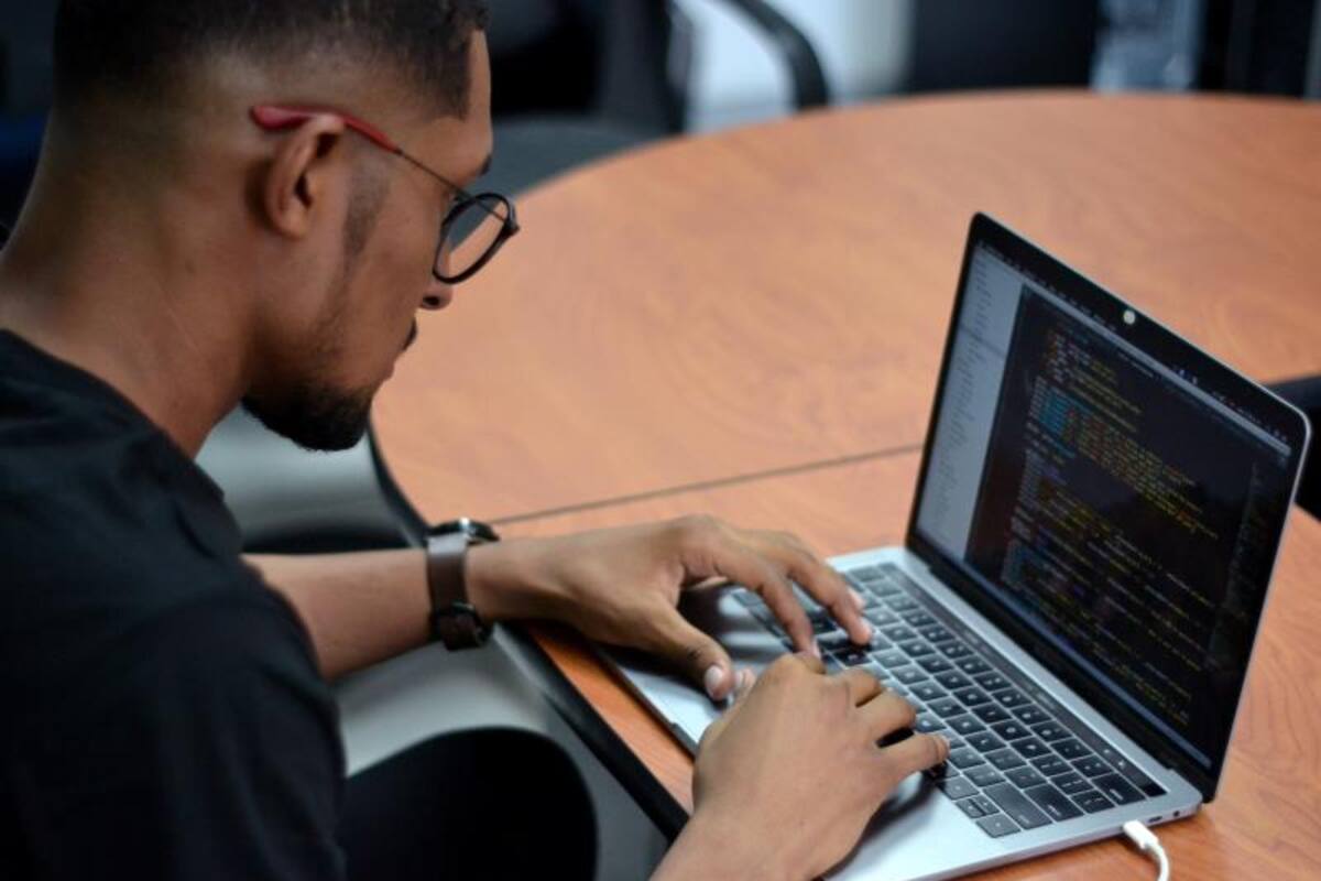 El colombiano de 22 años que hackeó a Harvard: "la privacidad no existe"