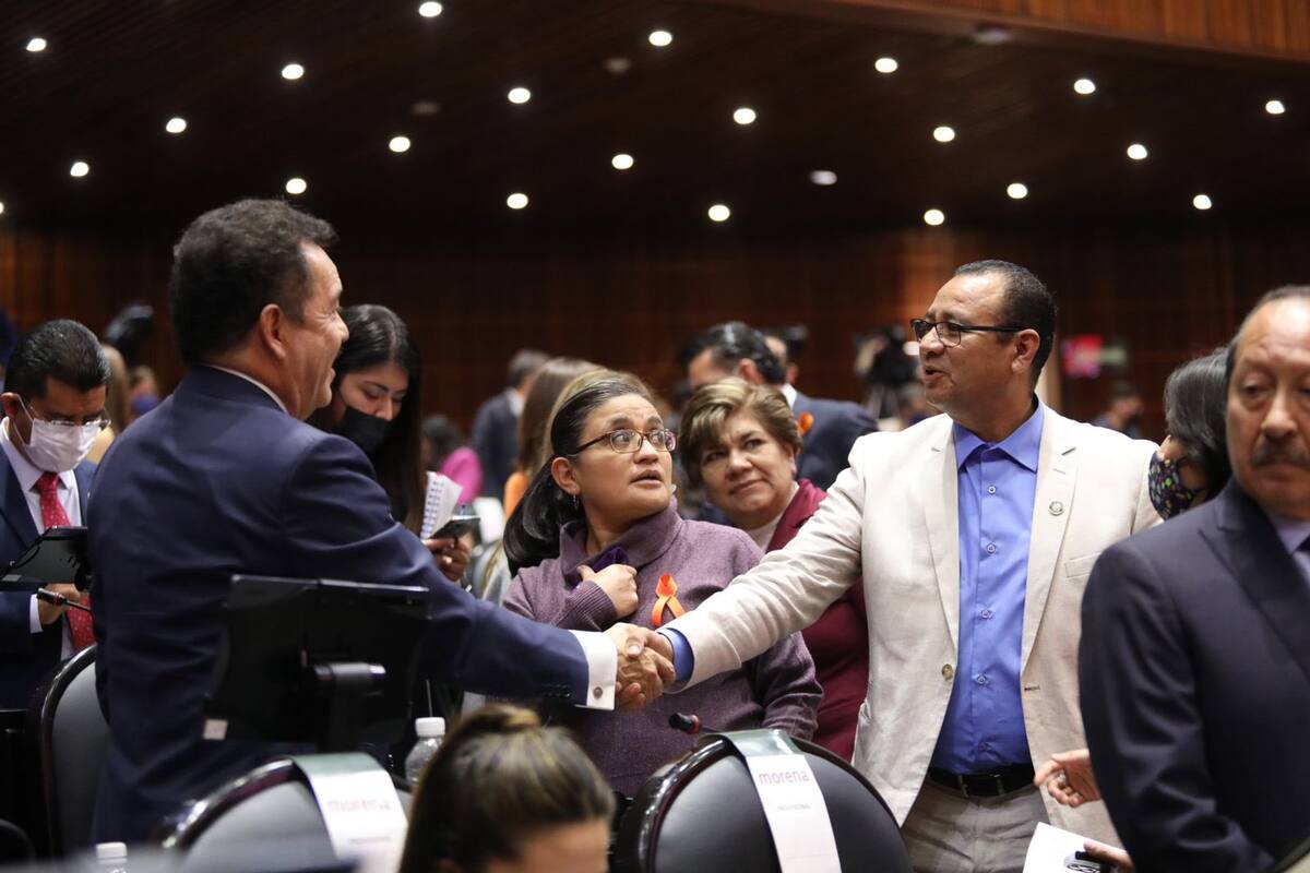 Roberto Valenzuela Corral: Diputado del PAN se va a Morena