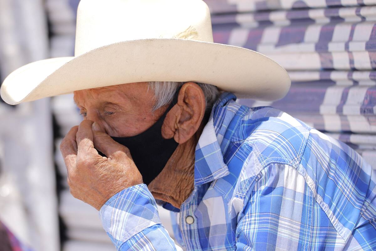 "México tendría que pasar 15 días a la baja de casos para levantar cuarentena": Expertos