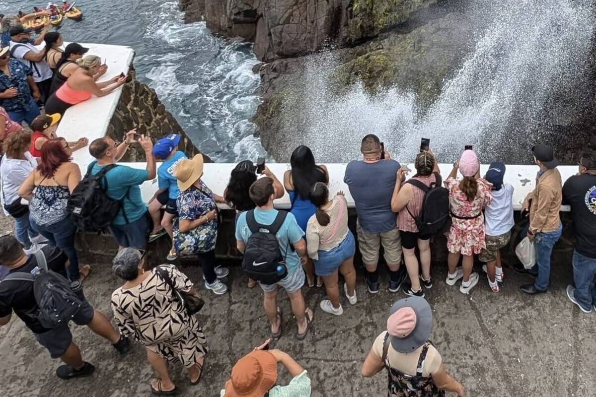 Acaparan bufadora y Cañadas atención de los turistas en Semana Santa