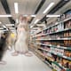 Cierran famoso supermercado por tener una invasión de ratas; autoridades detectan riesgo sanitario