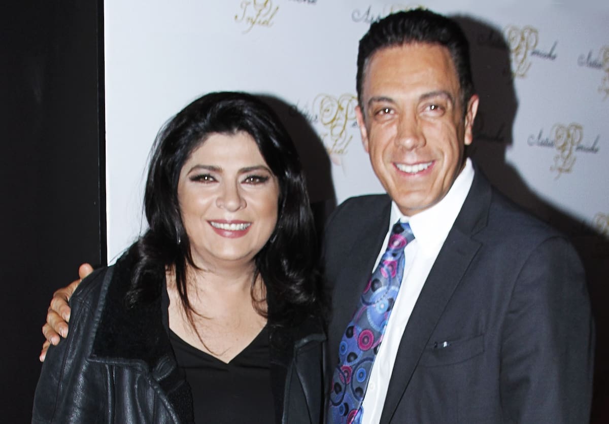 Omar Fayad celebró también la llegada de la primera nieta de Victoria Ruffo.