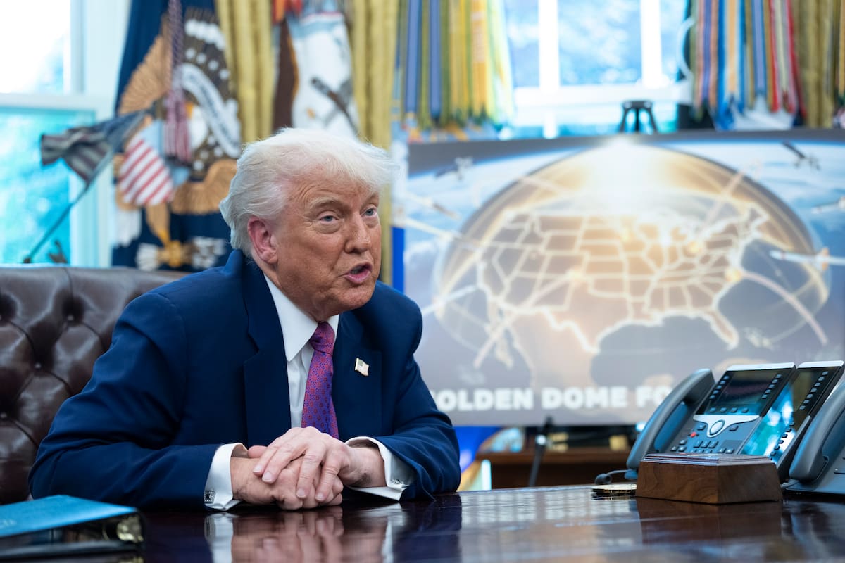 “Fue mi idea y les encanta”: así se verá el ‘Domo Dorado’ que Trump construirá por 175 mil mdd para proteger a EEUU de misiles espaciales