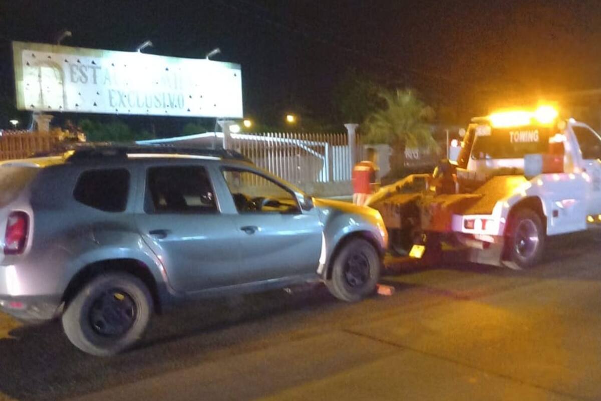 Camioneta robada en Mexicali es hallada en SLRC, con arma