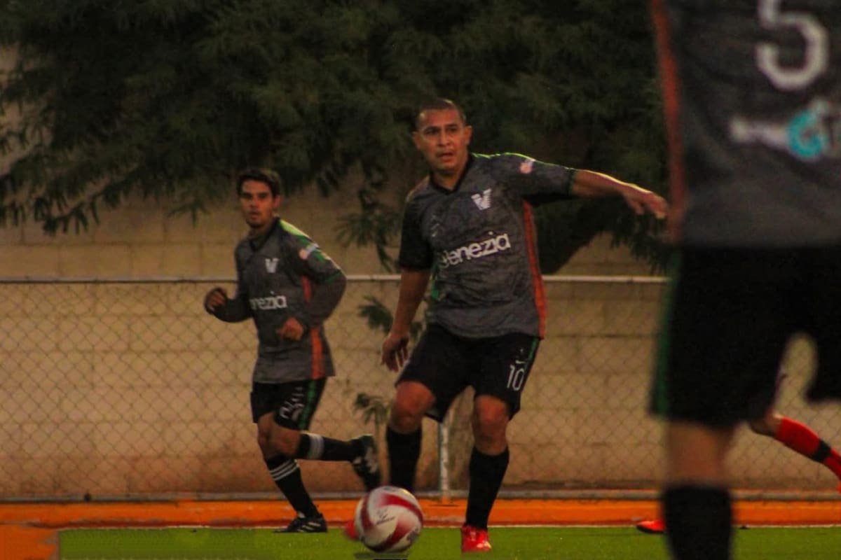 Venezia sorprende y derrota a Santa Rosa