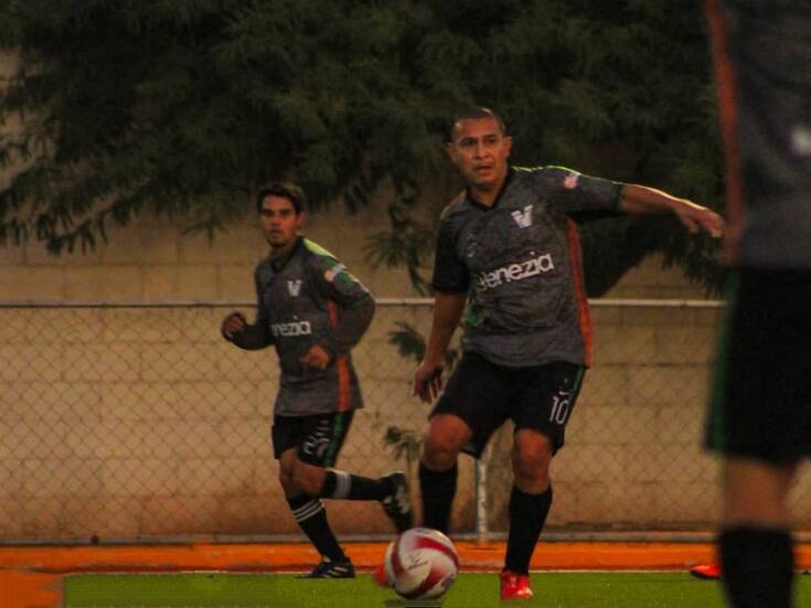 Venezia sorprende y derrota a Santa Rosa