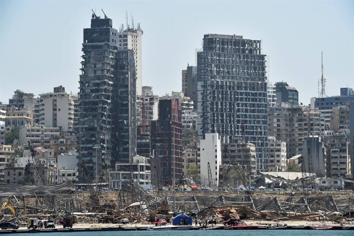 Al menos 60 personas continúan desaparecidas tras la explosión en Beirut