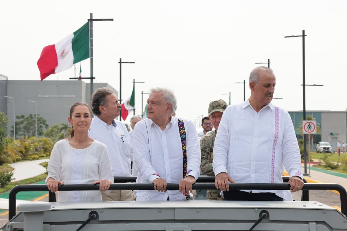 La Refinería Olmeca en Dos Bocas comenzó sus operaciones formales el sábado con una capacidad del 50%, produciendo 170 mil barriles diarios de crudo.