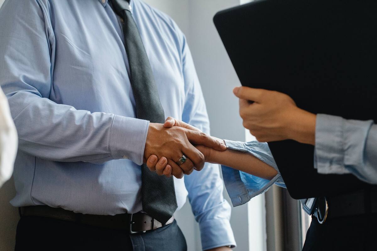 Cómo negociar un aumento de salario y mejorar tu salud financiera