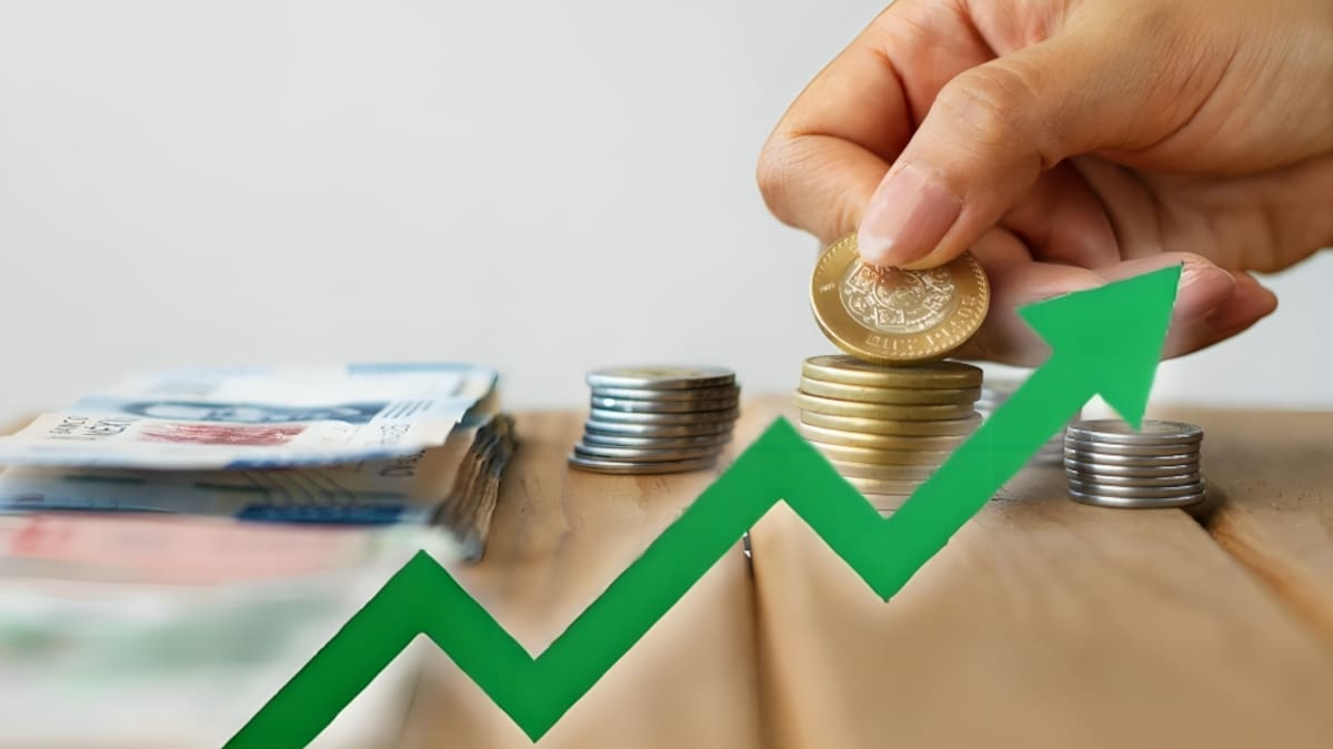 El salario real en México subió 15.1% desde 2021 por los aumentos al sueldo mínimo, pero la informalidad y los contratos con cláusulas que prohíben cambiar de trabajo frenan que la mitad del país gane más