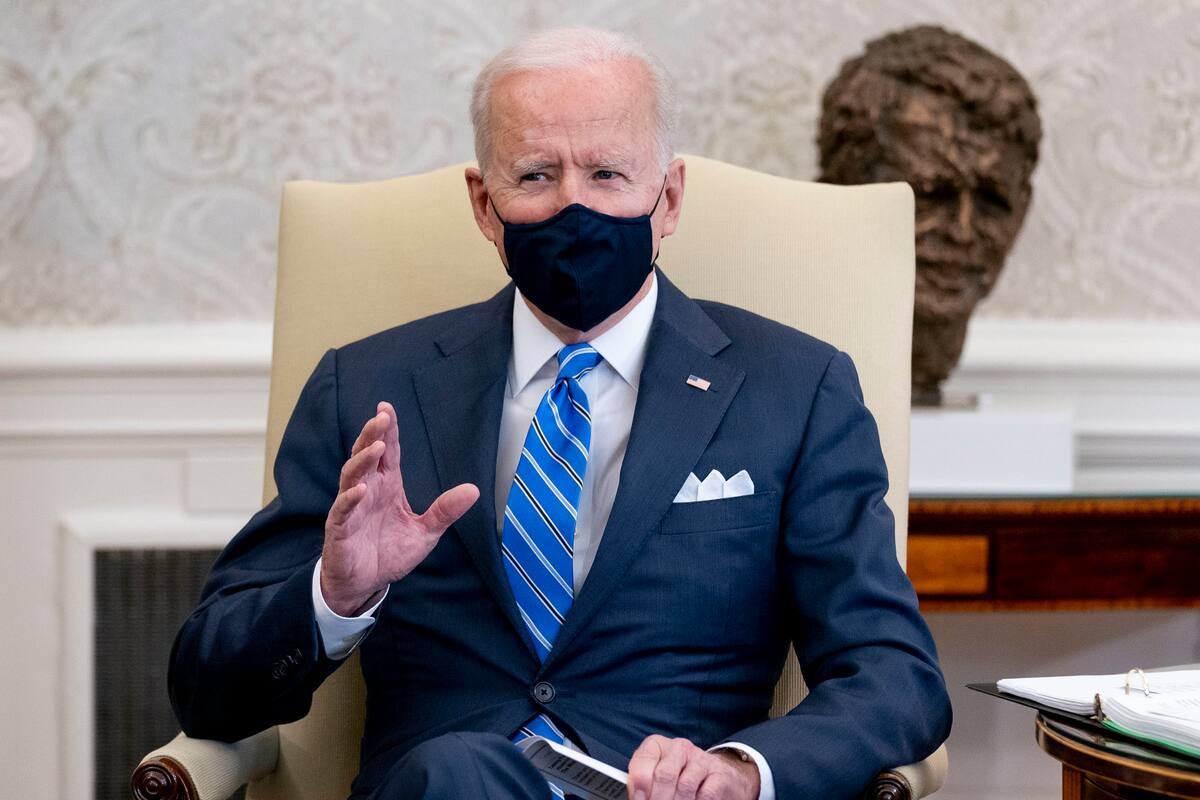 Biden apoya modificaciones en sus poderes de guerra