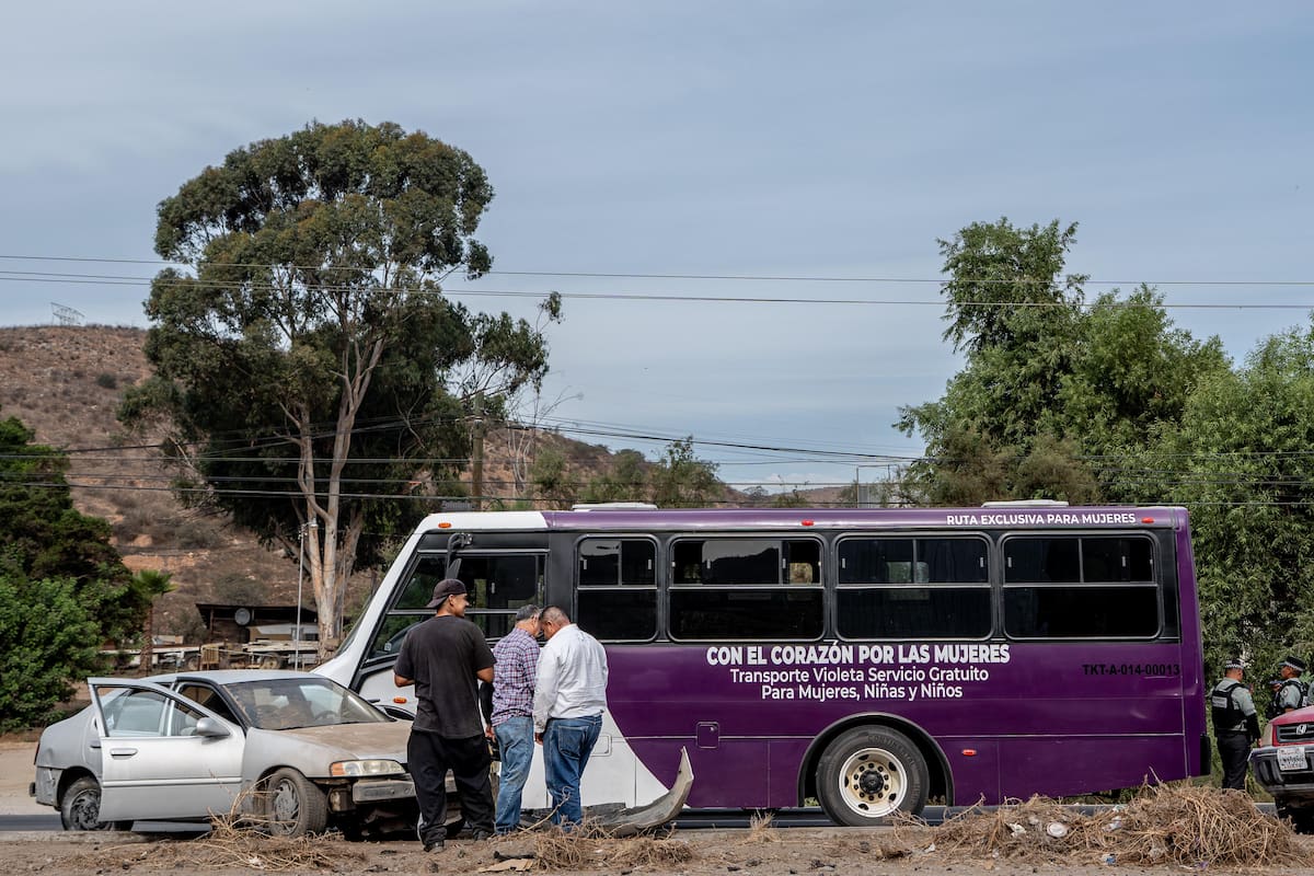 La unidad traía consigo estudiantes de UABC. Foto: Border Zoom