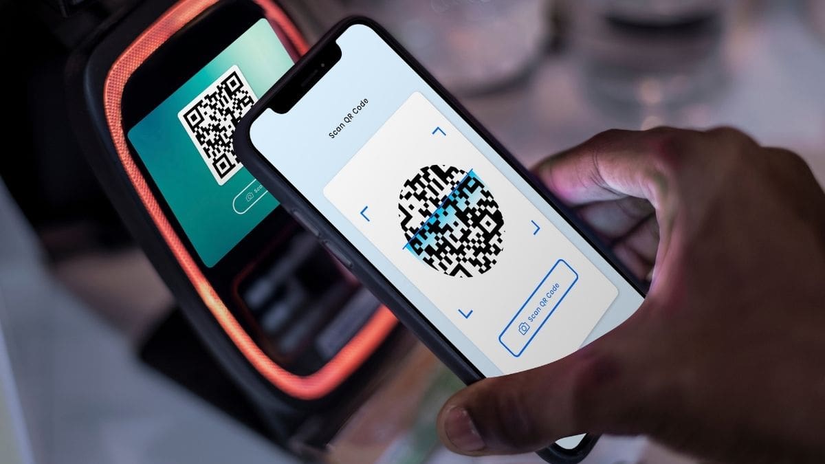 Las 3 medidas que comenzarán a aplicarse pronto para reducir el dinero en efectivo tras la propuesta de Ley de Economía Digital en México: cobros con código QR, restricciones en trámites de Hacienda y la CURP digital