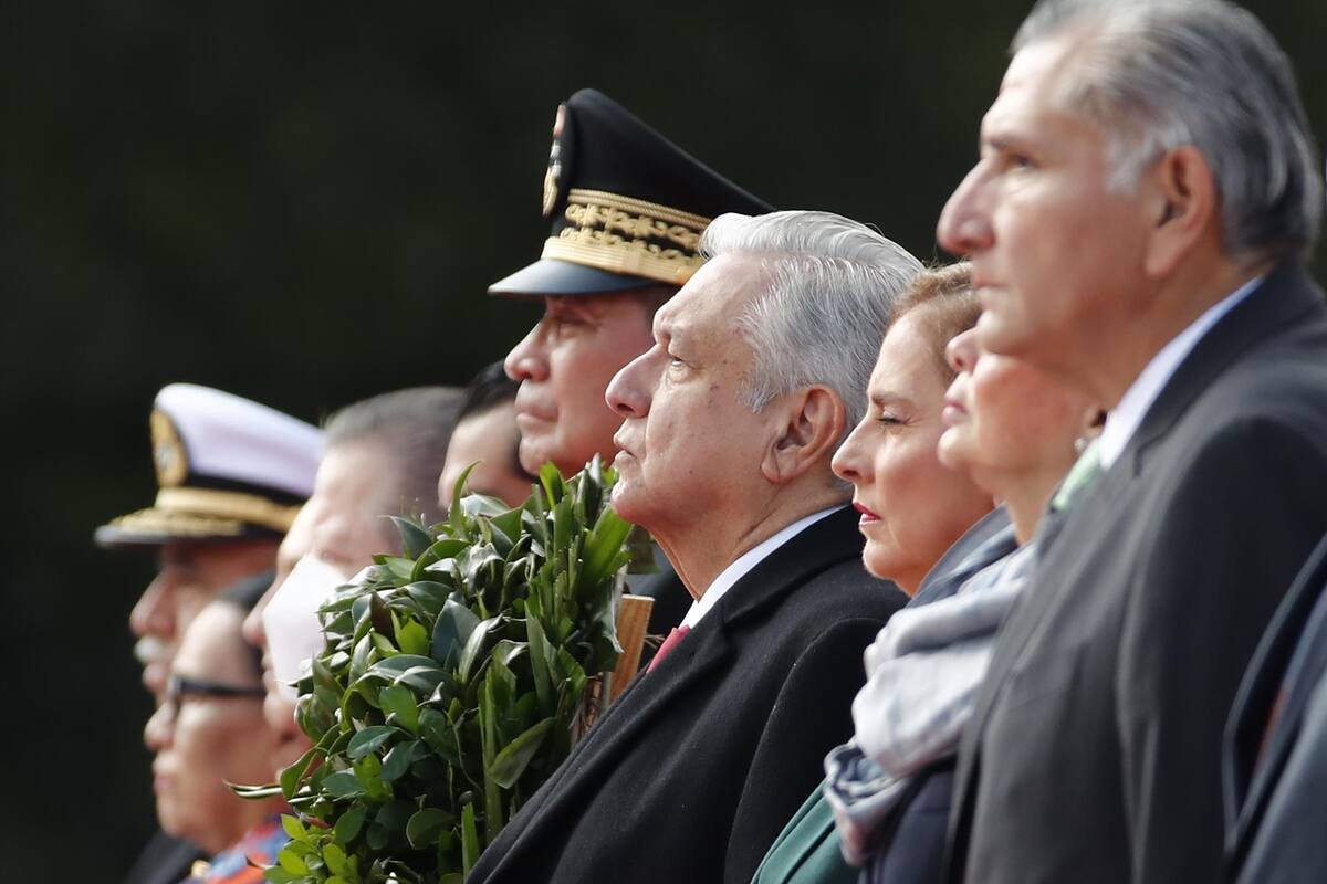 AMLO encabeza conmemoración del 174 aniversario de la gesta de los Niños Héroes
