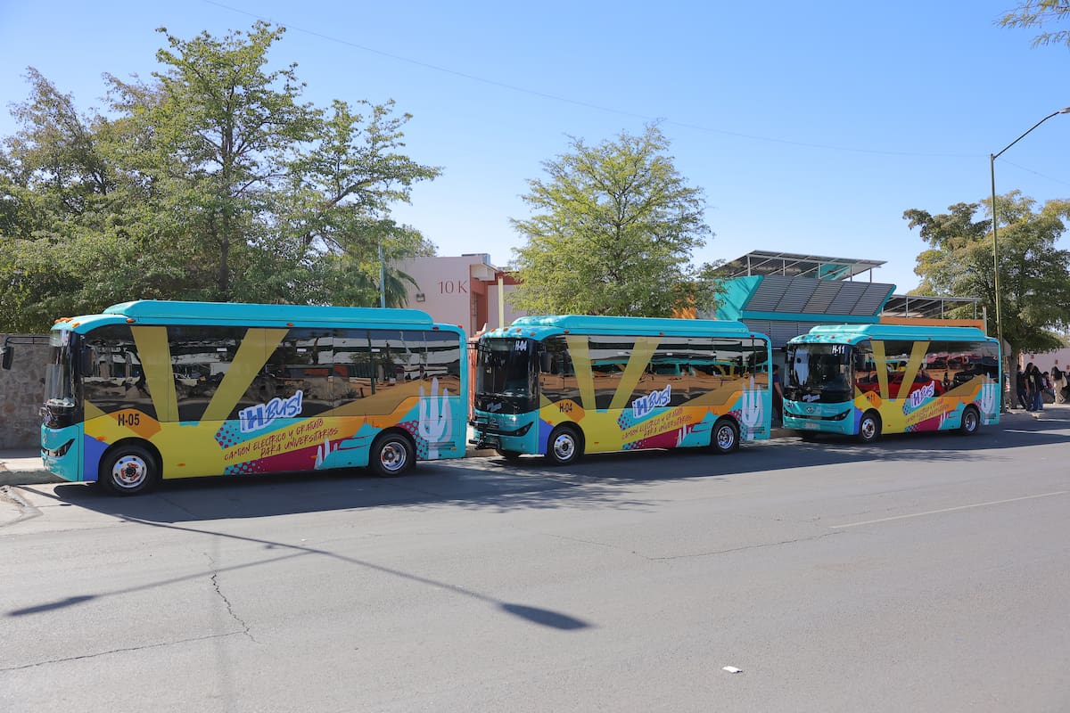 El programa de transporte estudiantil gratuito denominado
“H-Bus” es un sistema gratuito
y 100% eléctrico implementado por el Ayuntamiento de Hermosillo para estudiantes universitarios.