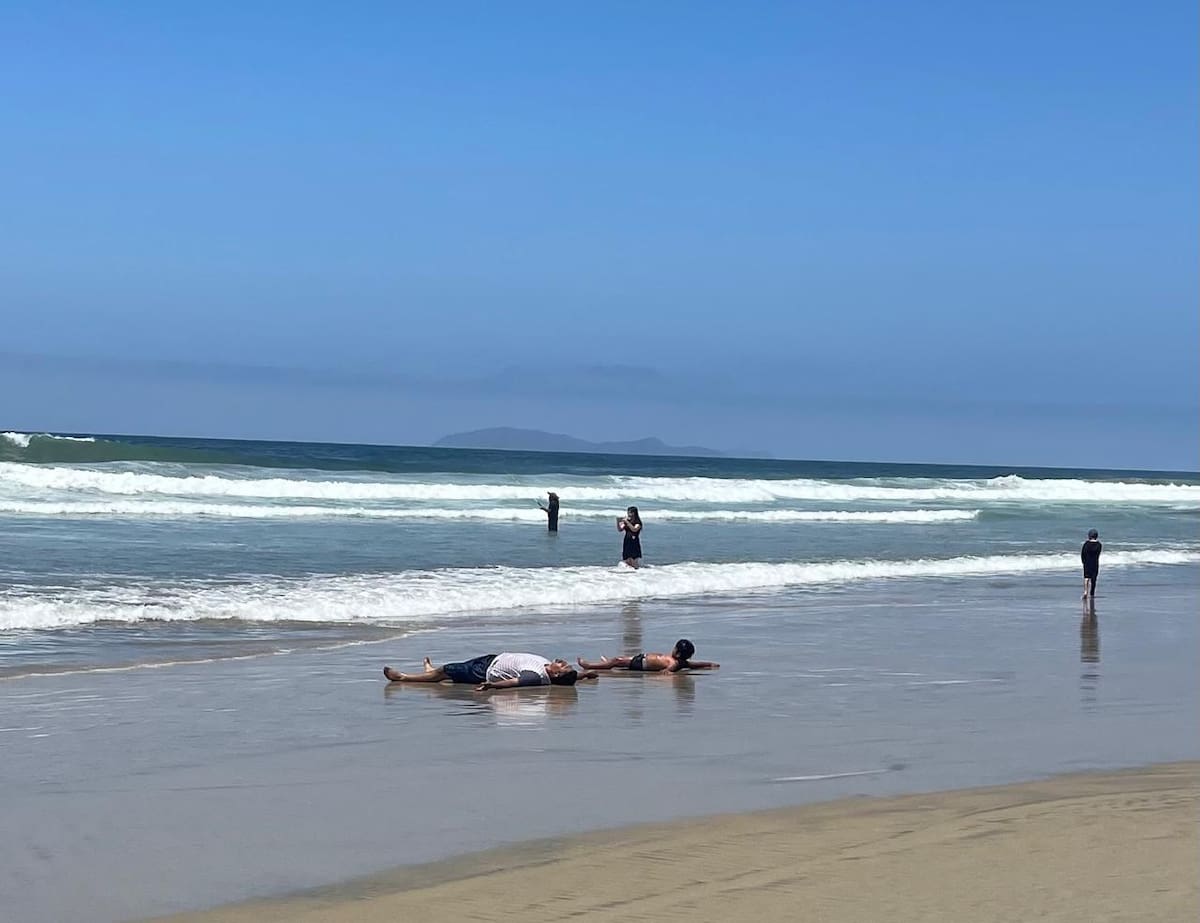 Asisten miles a playas de Rosarito en el día del trabajo. Foto: Carmen Gutiérrez