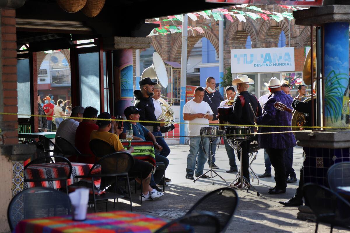 Operan nueve bares dentro de hoteles de Tijuana