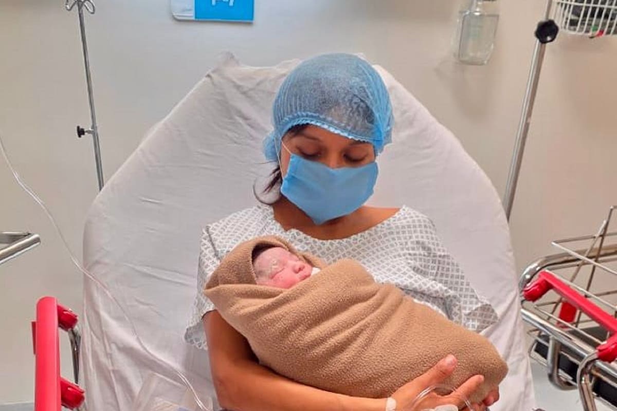 Nacen los primeros bebés de Navidad en Baja California