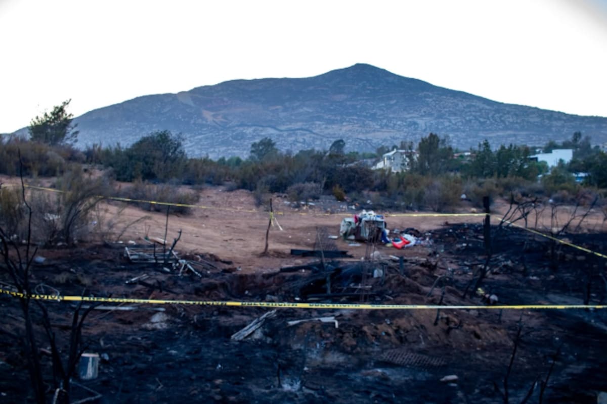 Muere hombre calcinado tras incendiarse una vivienda improvisada en Tecate