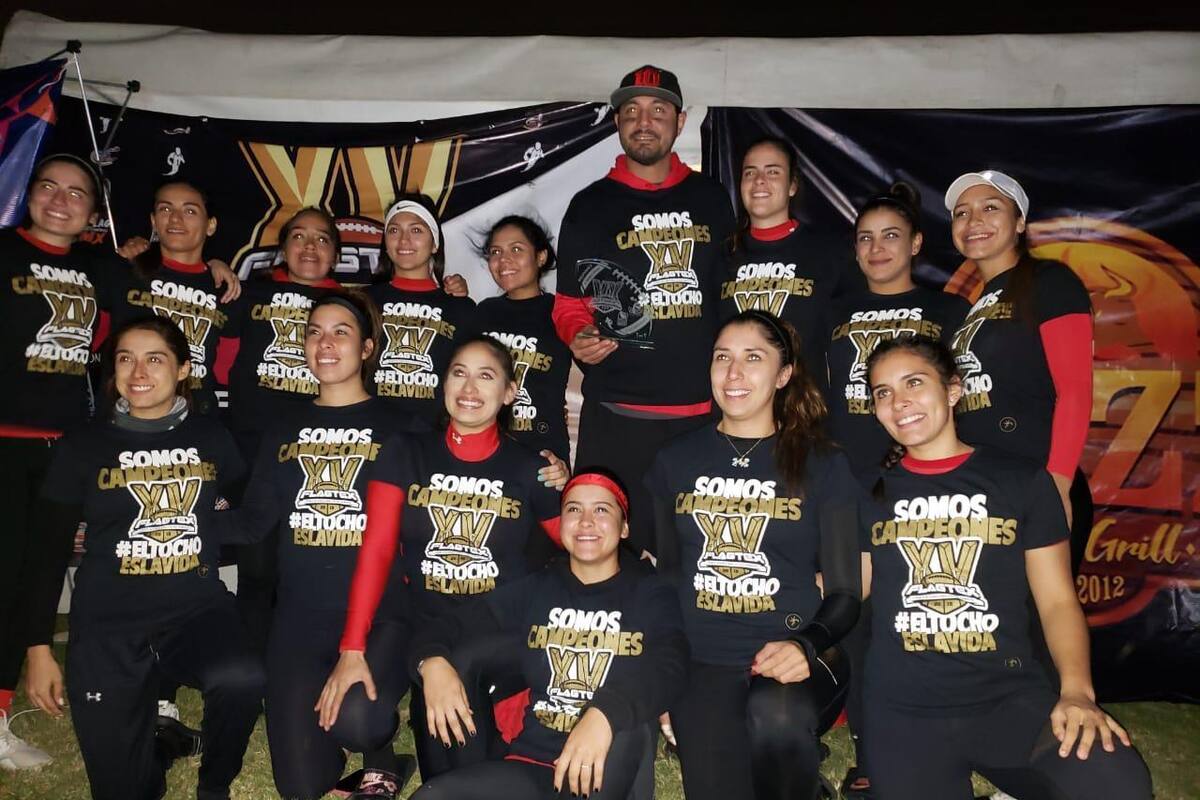 Yaks festejan doble en Nacional de Flag