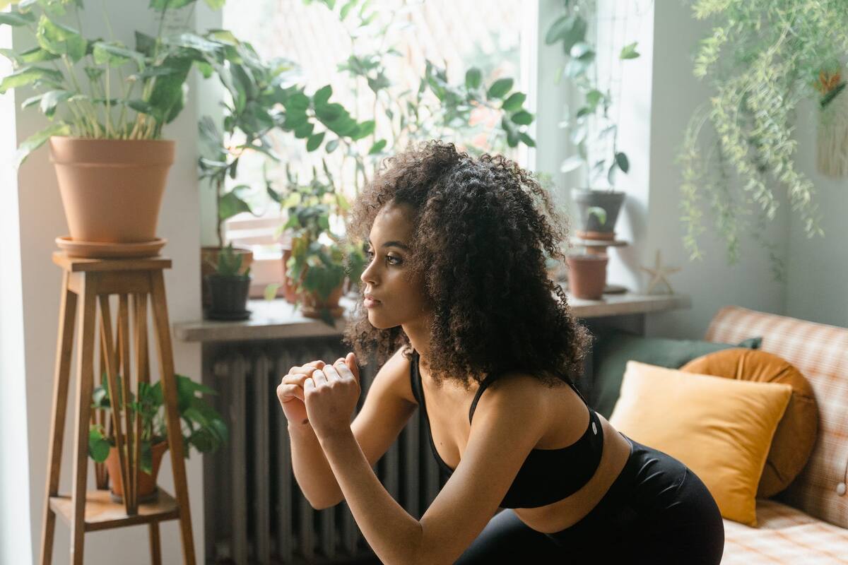 El ejercicio para piernas que fortalece el equilibrio